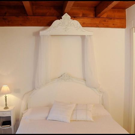 B&B Al Vecchio Borgo Барлетта Номер фото